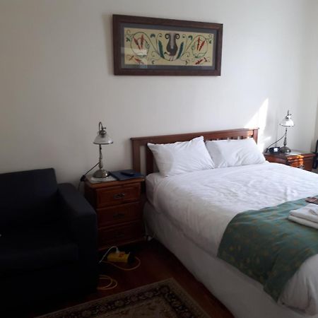 Acacia Bed And Breakfast Sheffield Extérieur photo