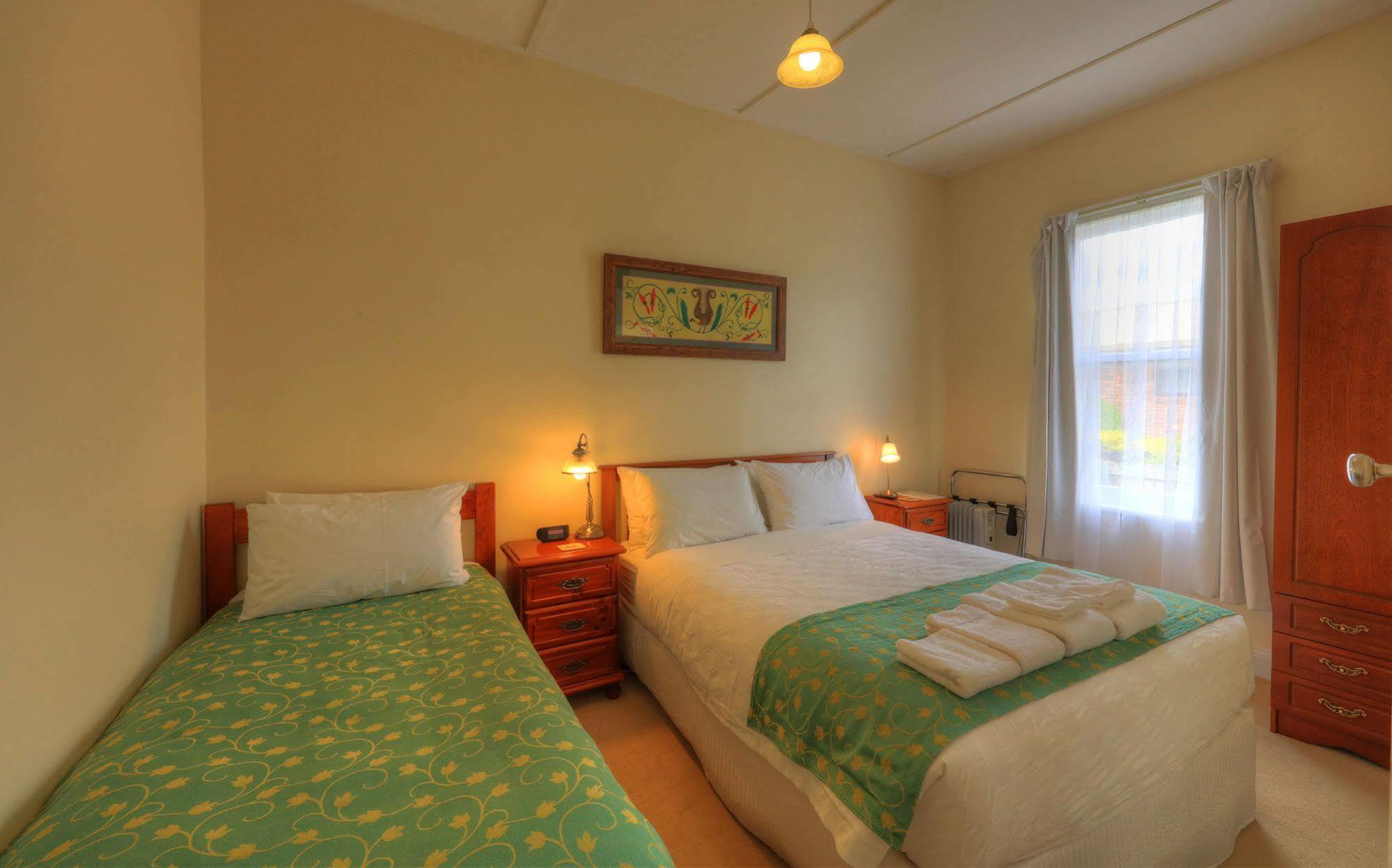 Acacia Bed And Breakfast Sheffield Extérieur photo